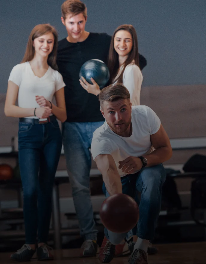 Bowling attraction